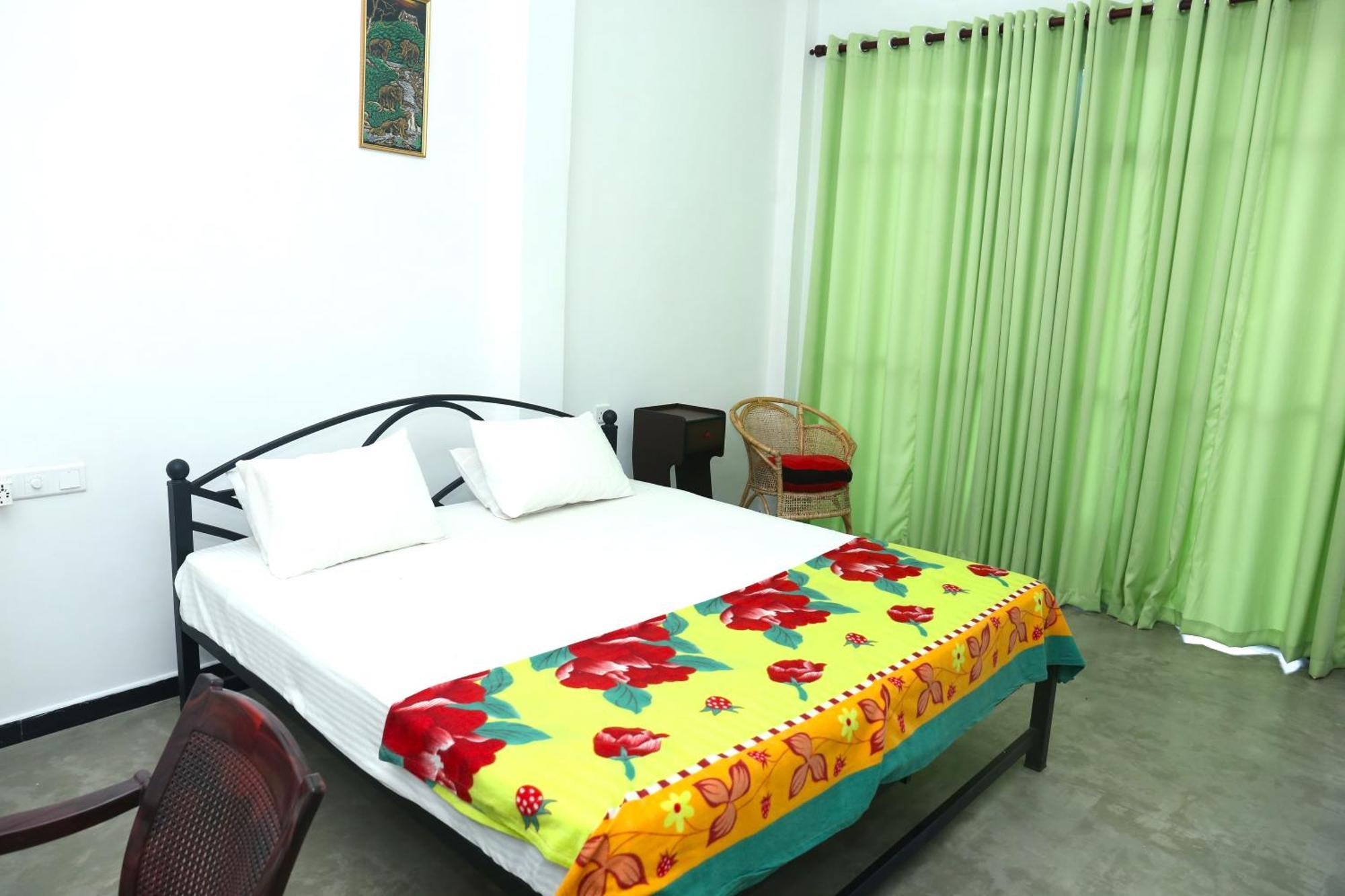 Sandy Palms Guesthouse 希克杜沃 外观 照片